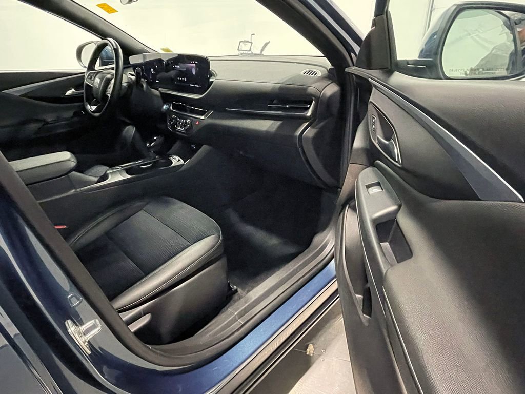 Used 2024 Buick Envista Preferred w/ Convenience I Package image 24