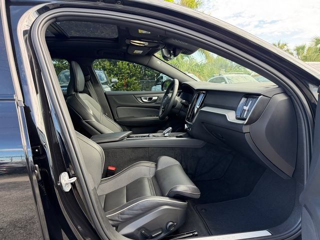 Certified 2024 Volvo S60 B5 Plus w/ Climate Package FWD image 17
