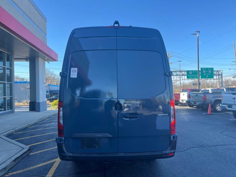 Used 2019 Mercedes-Benz Sprinter 170 image 5