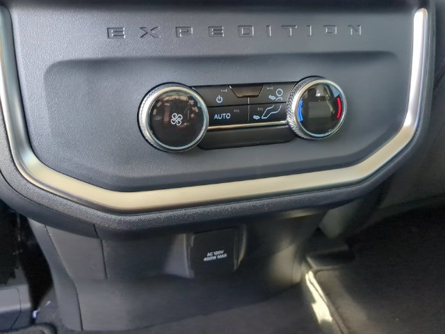 New 2025 Ford Expedition Active AWD/4WD image 37
