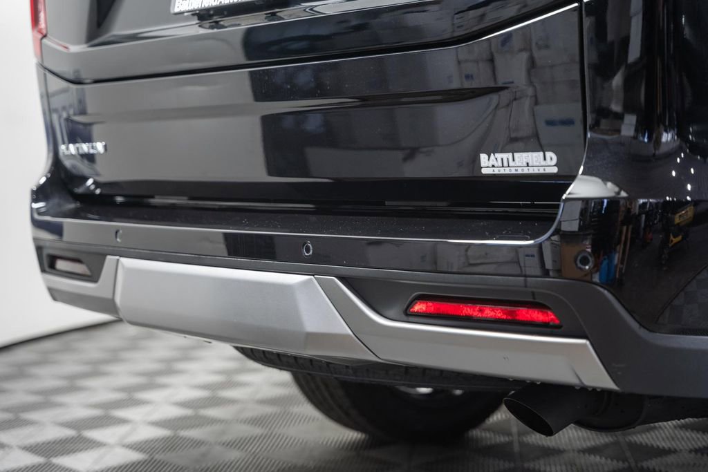 New 2026 Ford Expedition Platinum w/ Driver's Package AWD/4WD image 8