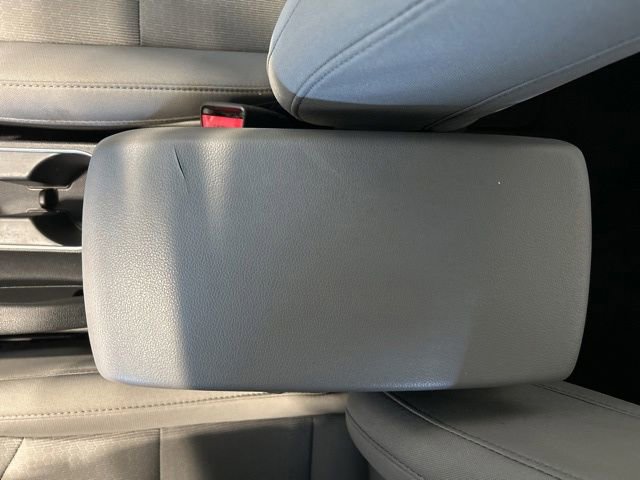 Used 2017 Hyundai Elantra SE image 23