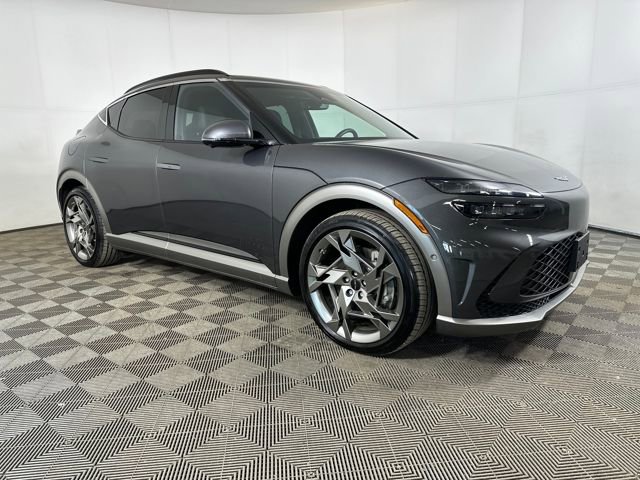 Used 2023 Genesis GV60 Performance image 2