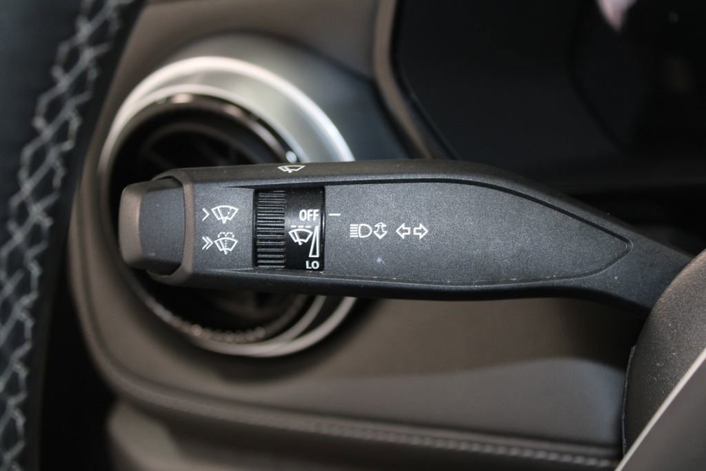 Used 2023 Chevrolet Colorado LT image 36