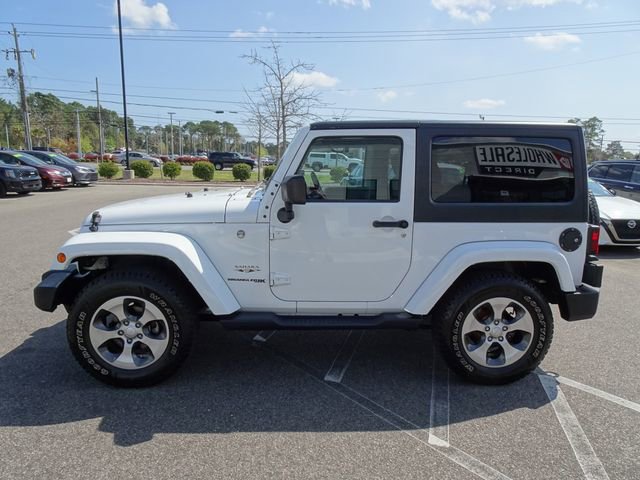 Used 2018 Jeep Wrangler Sahara image 7