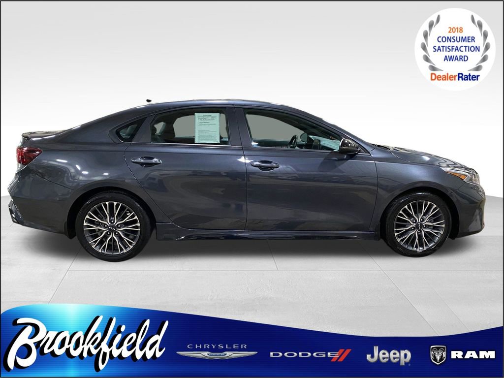 Used 2024 Kia Forte GT-Line w/ GT-Line Premium Package image 7