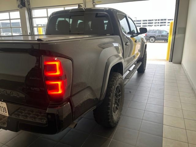 Used 2021 Toyota Tacoma TRD Sport w/ Technology Package RWD image 8