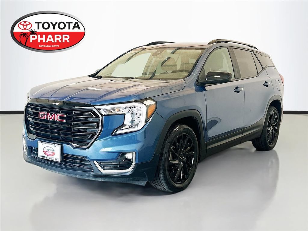 Used 2024 GMC Terrain SLE w/ Driver Convenience Package