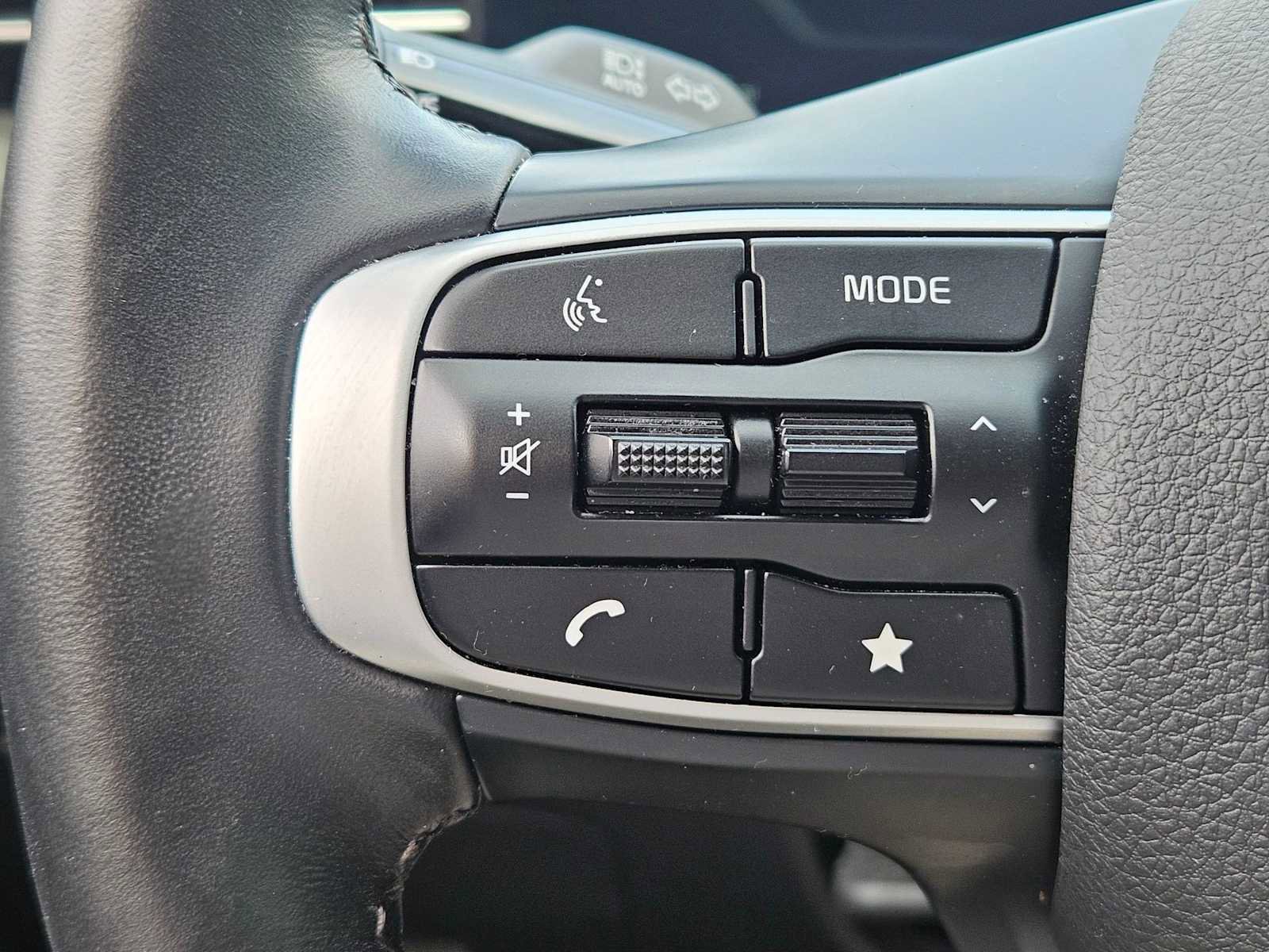 Used 2025 Kia K5 EX image 18