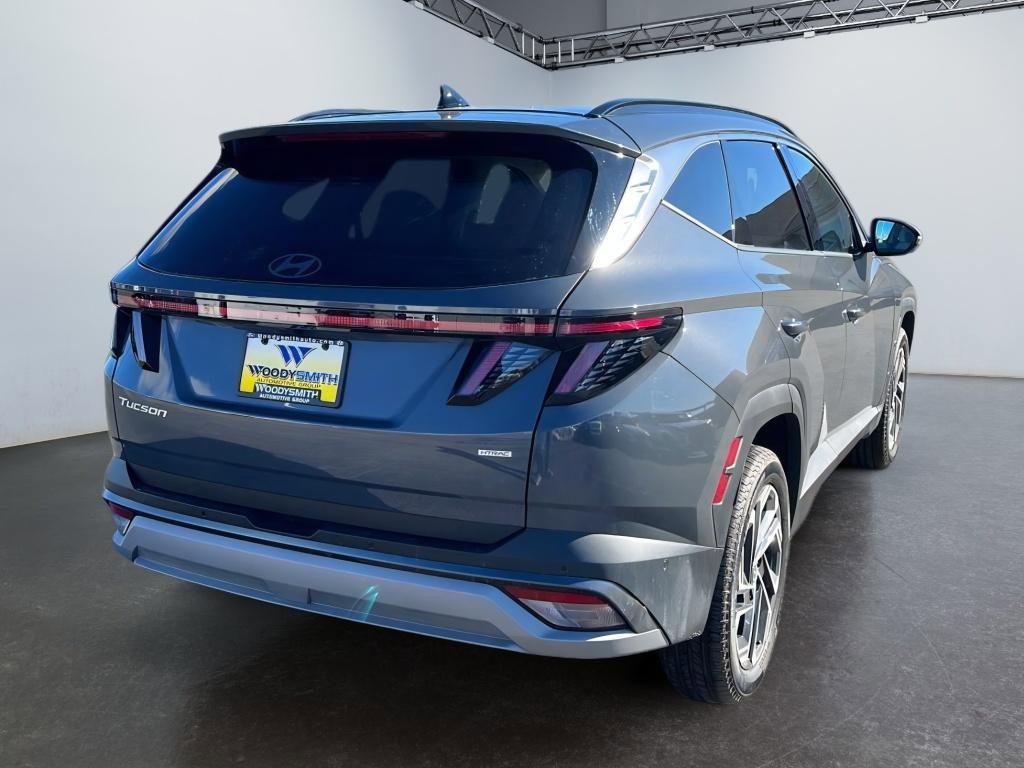 New 2025 Hyundai Tucson Limited image 5