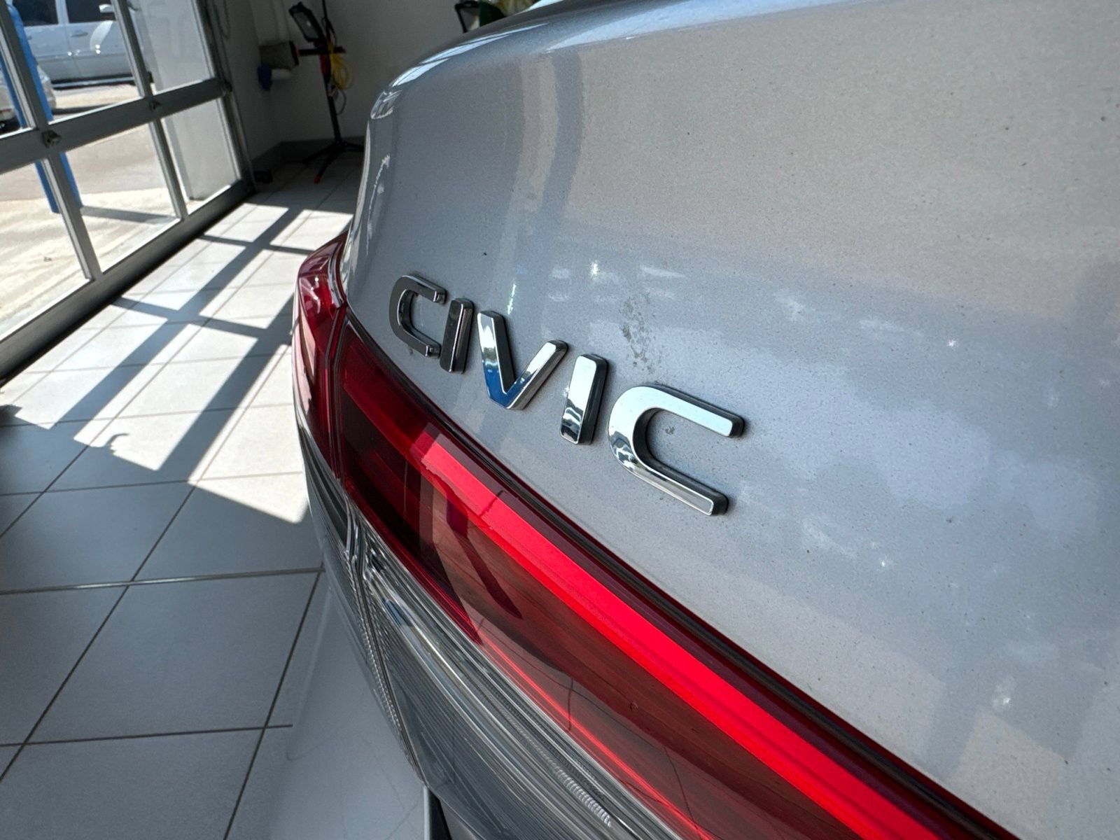 Used 2022 Honda Civic Sport image 10