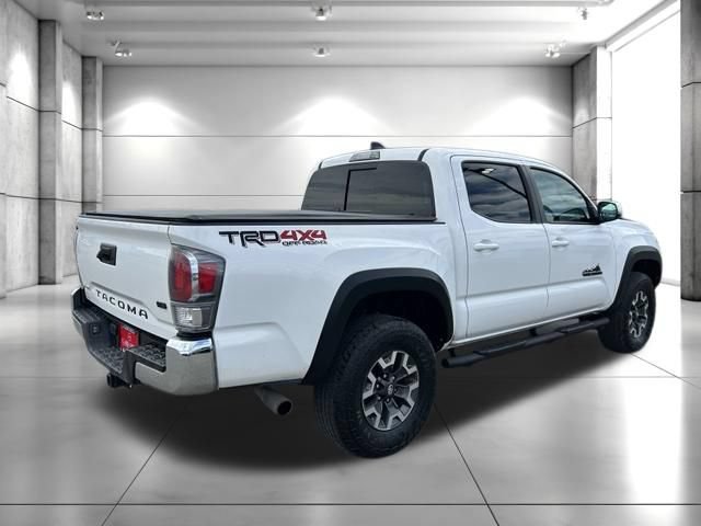 Used 2023 Toyota Tacoma TRD Off-Road w/ Black Out Package (TMS) AWD/4WD image 8