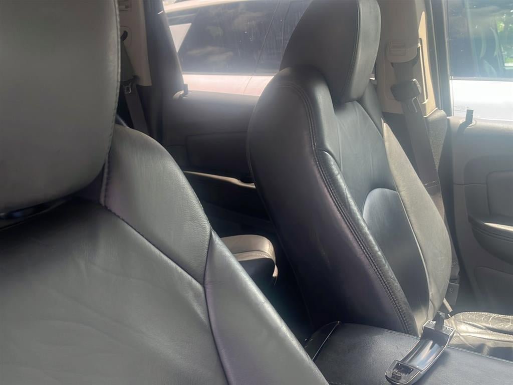 Used 2011 Chevrolet Traverse LT w/ Personal Connectivity Package FWD image 10