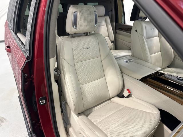 Used 2022 Cadillac Escalade ESV Sport Platinum image 32