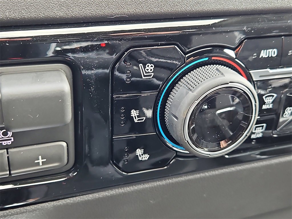 New 2026 Chevrolet Silverado 1500 LTZ w/ LTZ Premium Package image 15