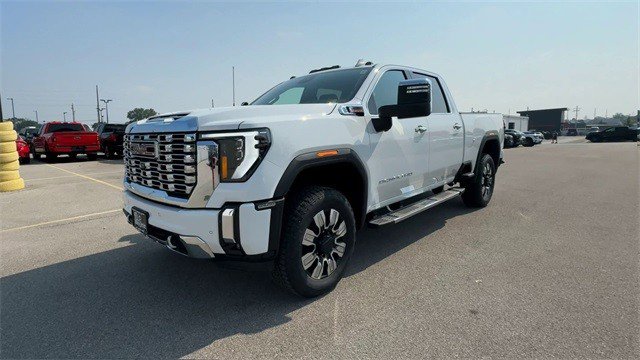New 2025 GMC Sierra 2500 Denali w/ Denali Reserve Package image 4