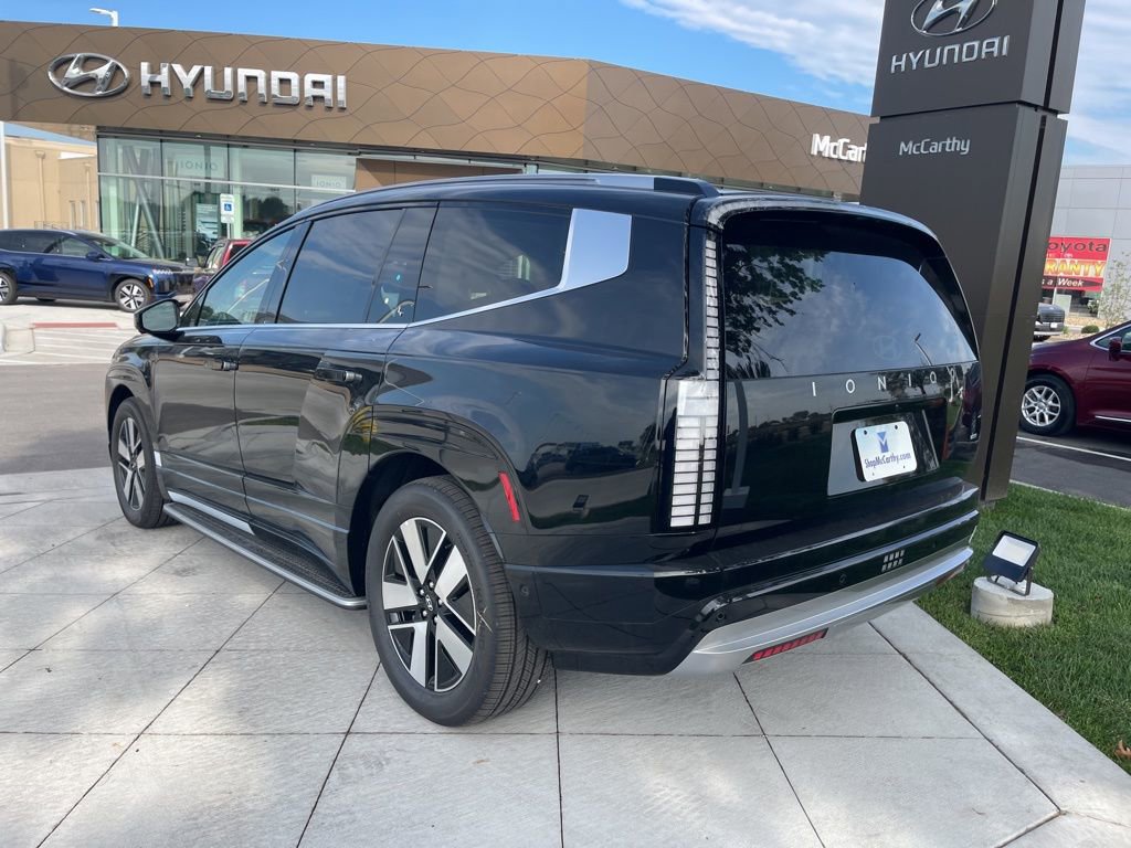 New 2026 Hyundai Ioniq 9 SEL image 3