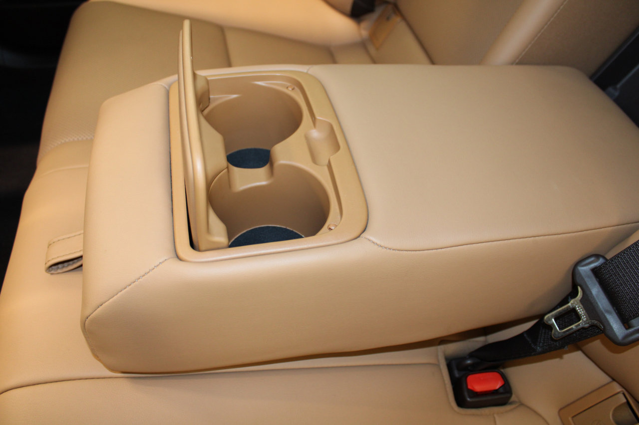 Used 2021 Lexus ES 300h w/ Premium Package image 39