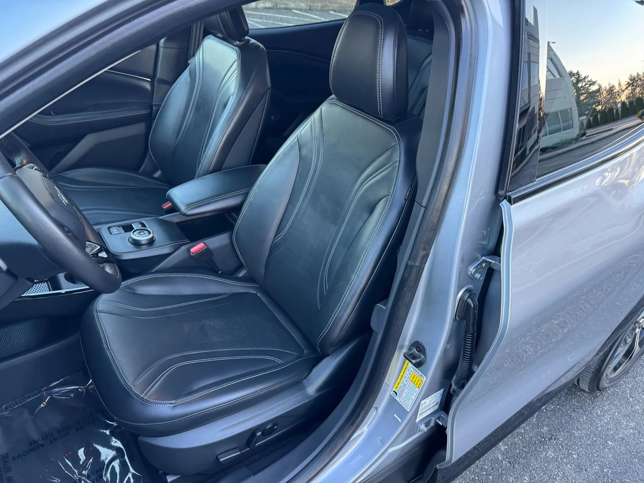 Used 2021 Ford Mustang Mach-E Premium image 24