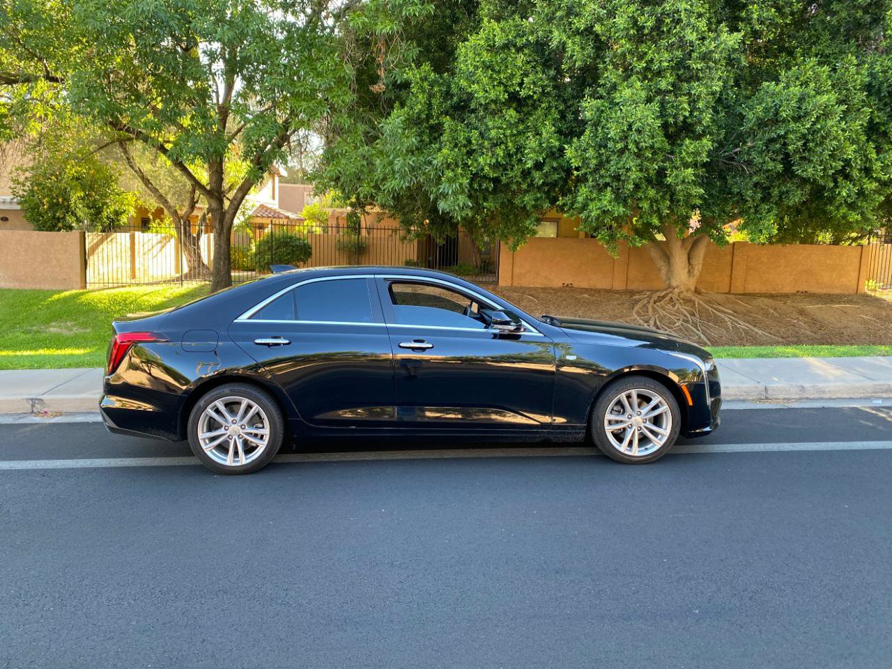 Used 2024 Cadillac CT4 Luxury w/ Sun And Sound Package RWD image 4