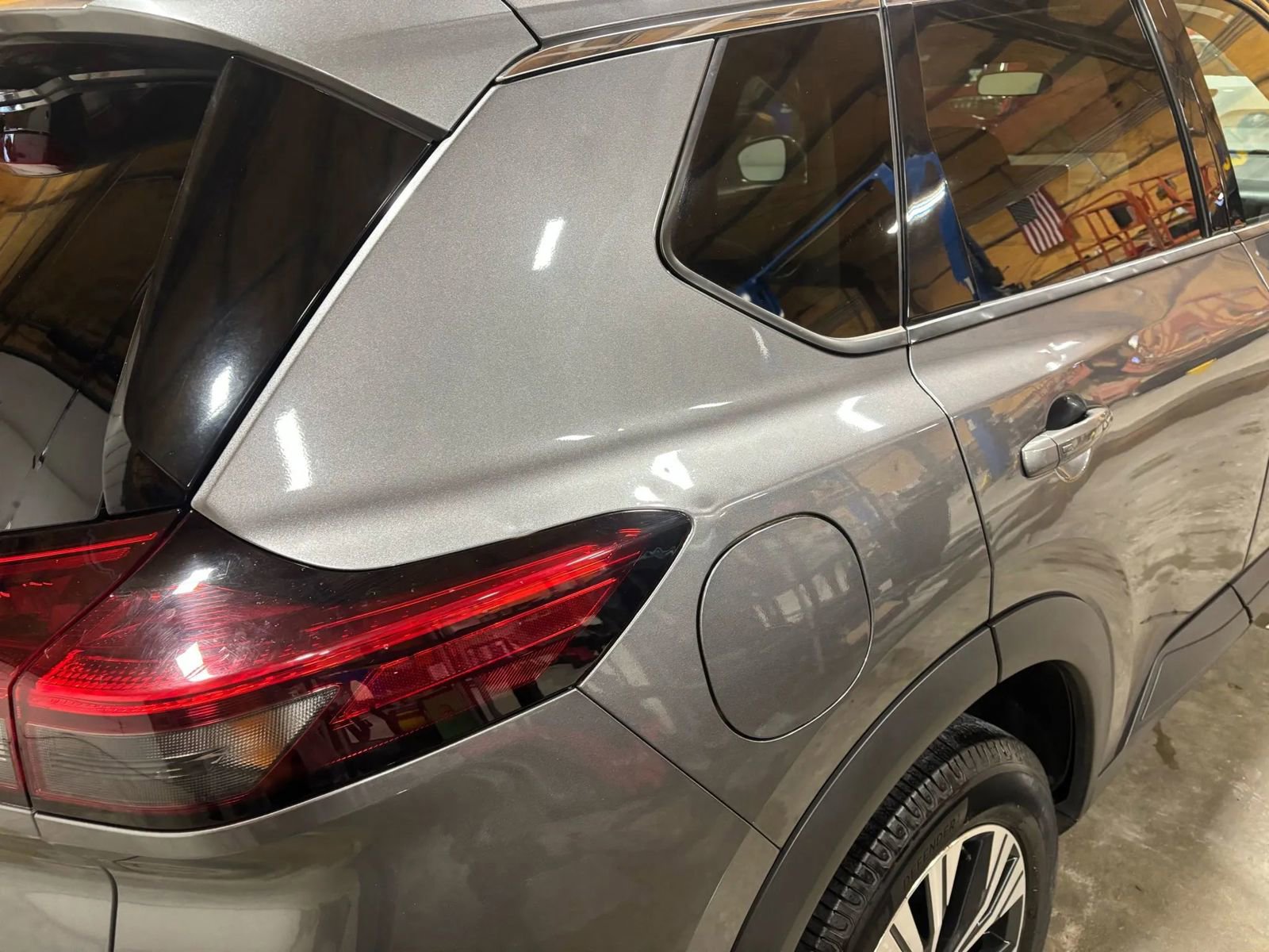 Used 2021 Nissan Rogue SV image 24