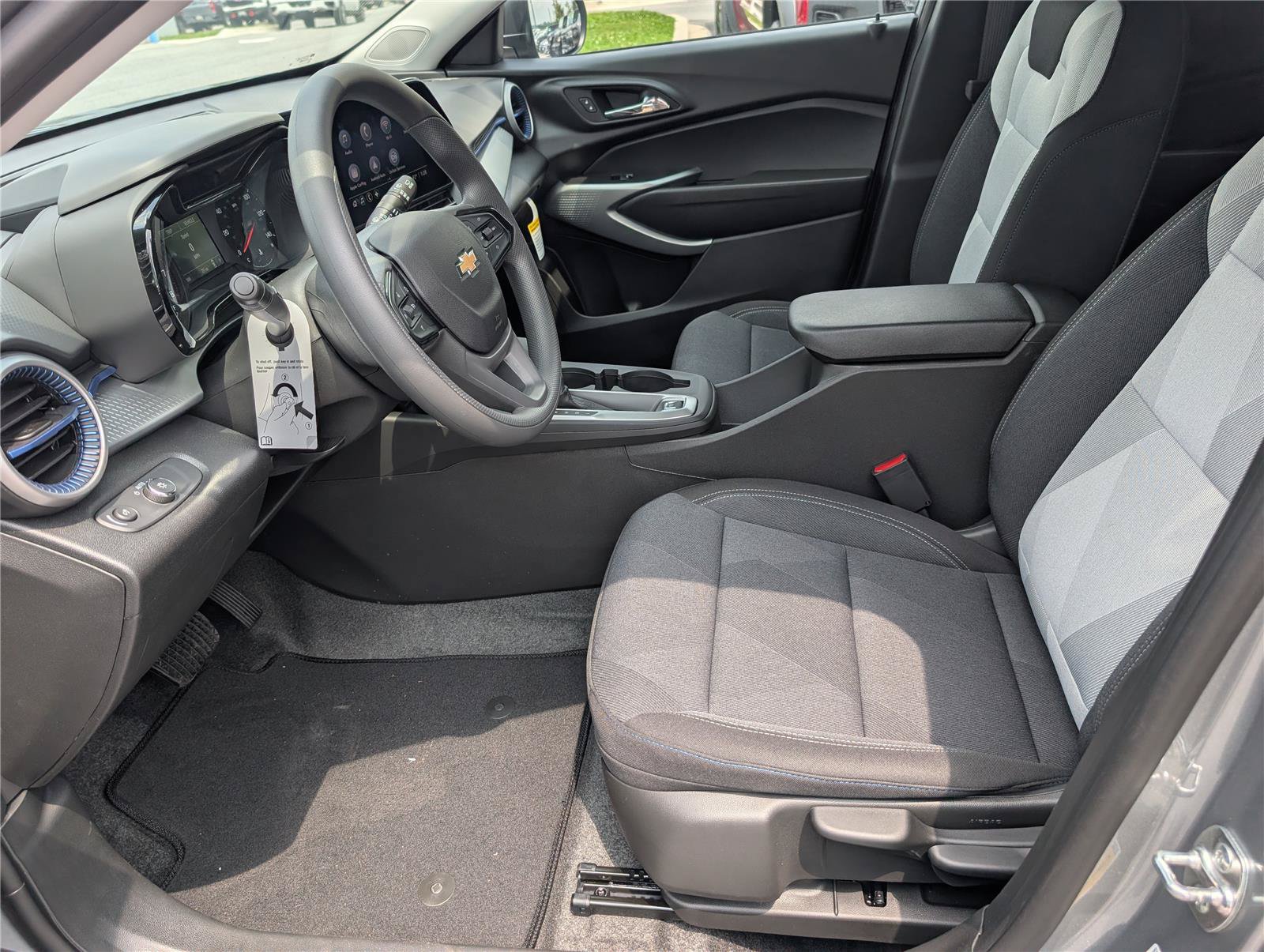 New 2026 Chevrolet Trax LS FWD image 10