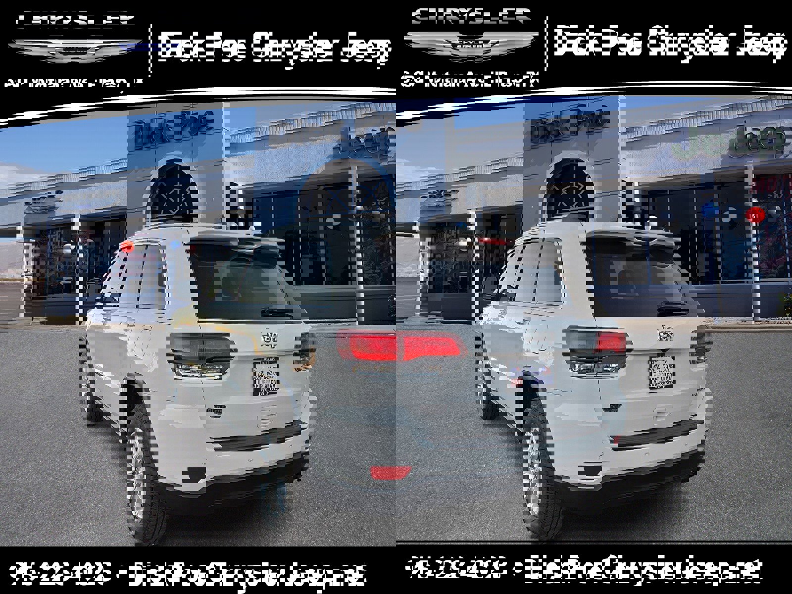 Used 2021 Jeep Grand Cherokee Laredo image 3