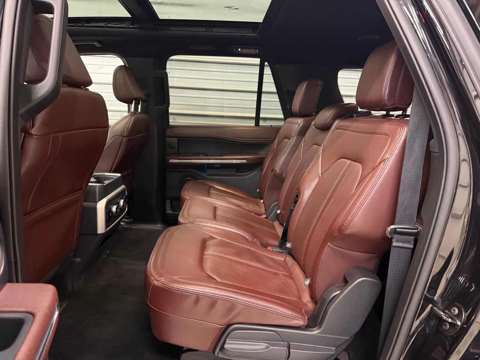Used 2022 Ford Expedition Max Limited AWD/4WD image 13