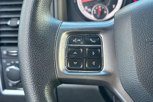 Used 2024 RAM 1500 Warlock RWD image 25