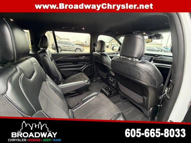 Used 2021 Jeep Grand Cherokee L Altitude image 11