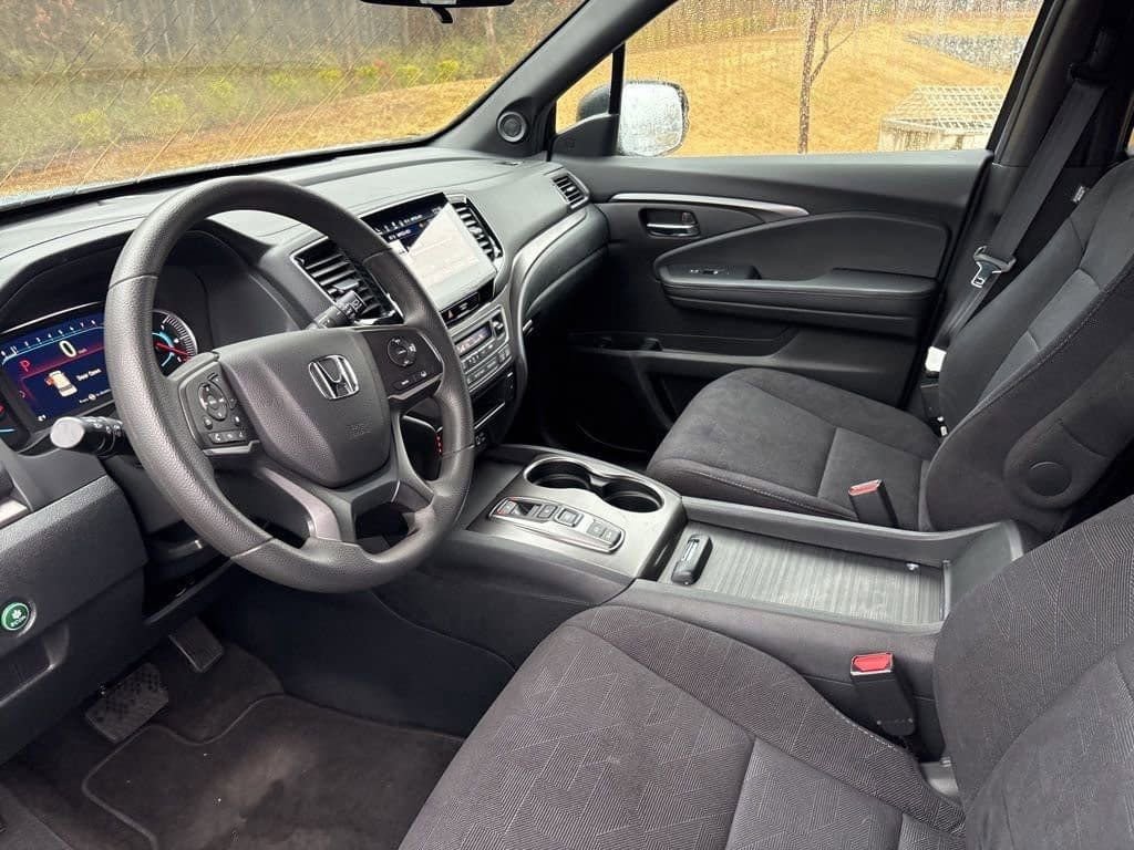 Used 2022 Honda Pilot Sport image 14