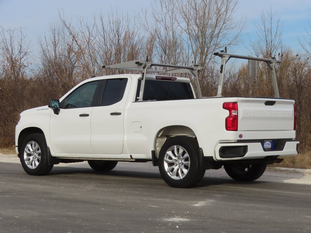 Used 2021 Chevrolet Silverado 1500 Custom image 24