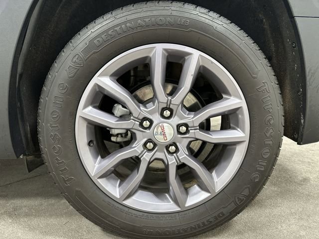 Used 2023 GMC Terrain SLT image 14