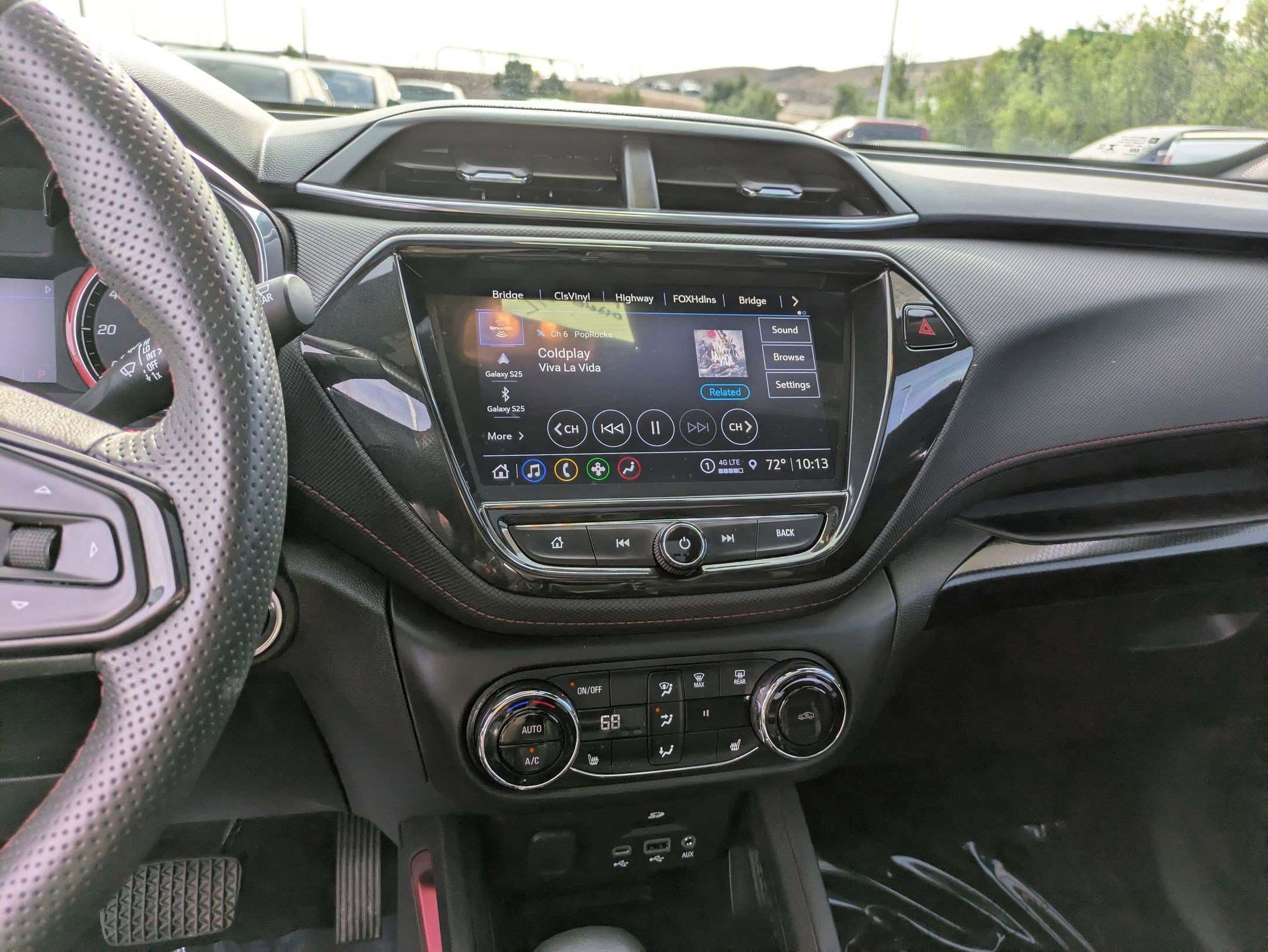 Used 2023 Chevrolet TrailBlazer RS w/ Sun and Liftgate Package image 25