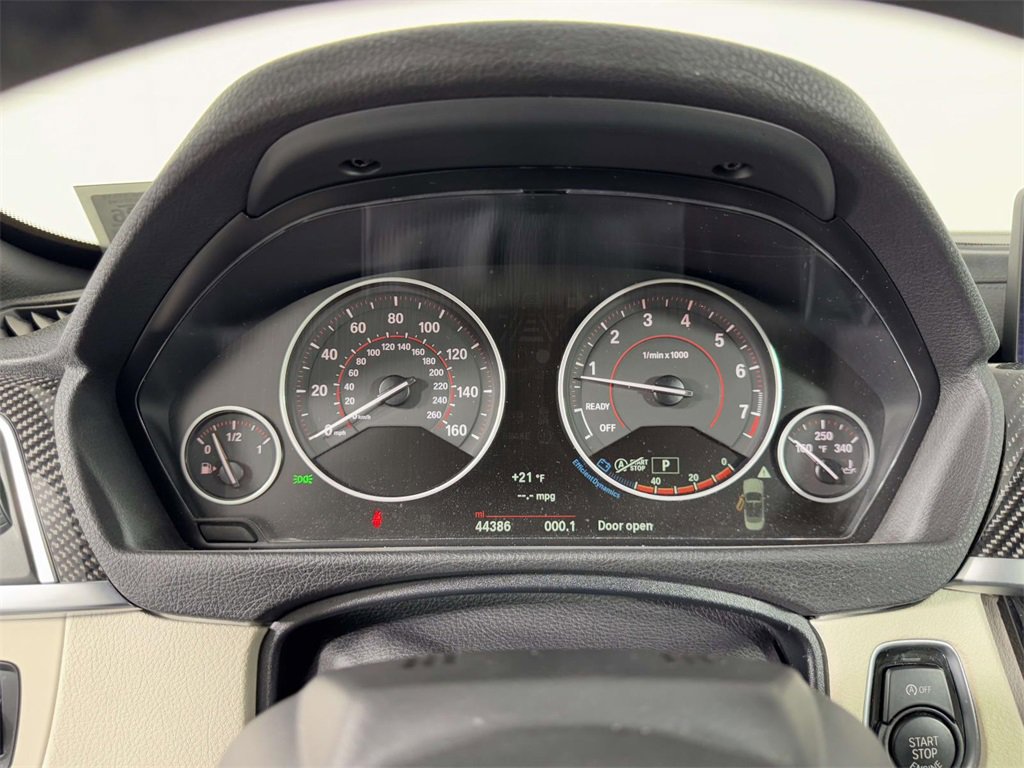 Used 2020 BMW 440i xDrive Convertible w/ M Sport Package image 3