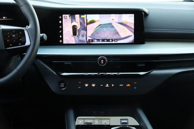Certified 2025 Nissan Murano SL w/ Cargo Package AWD/4WD image 28