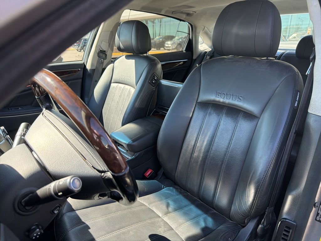 Used 2011 Hyundai Equus Ultimate image 9
