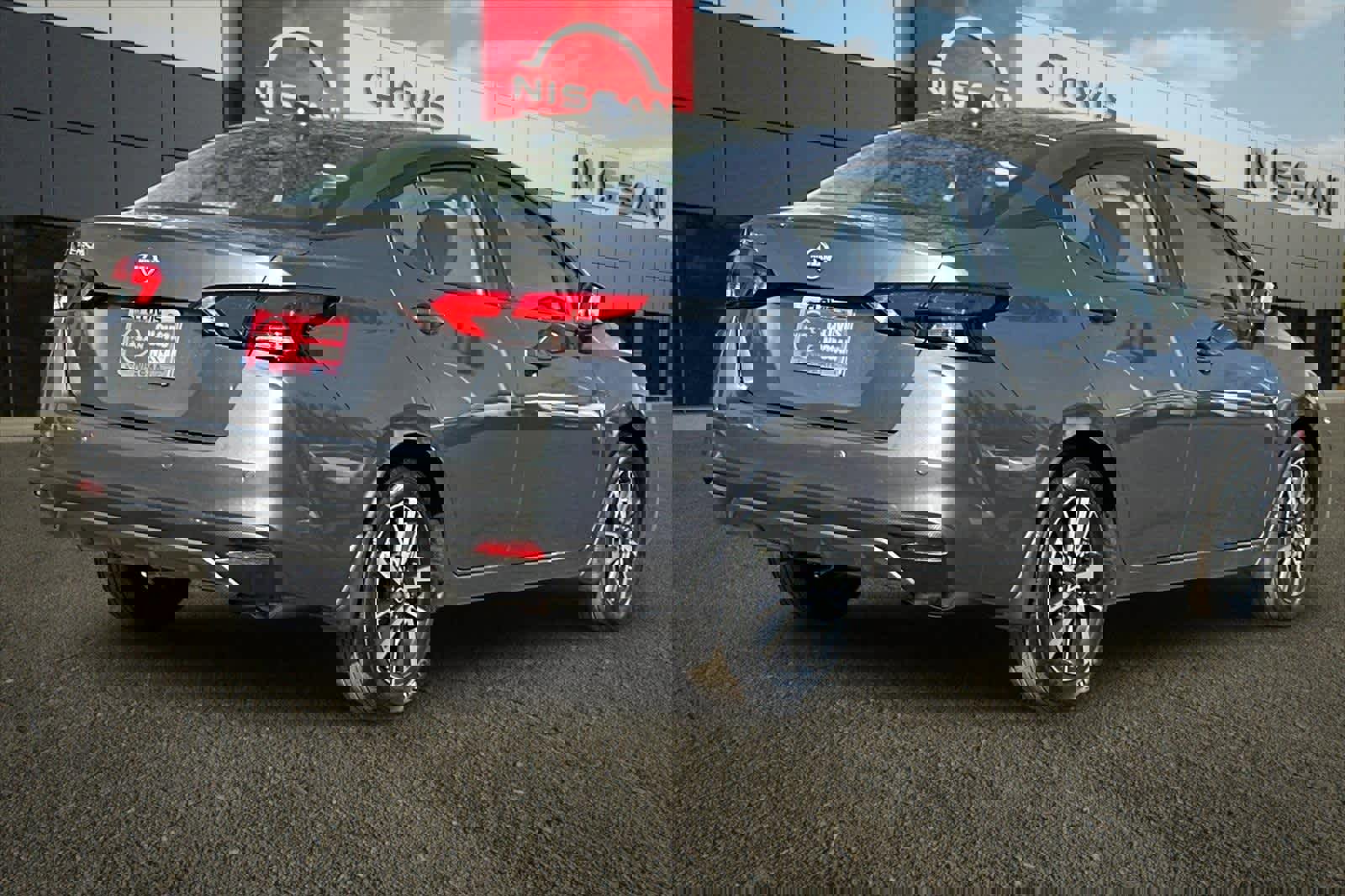 New 2025 Nissan Versa SV w/ Trunk Package video 3