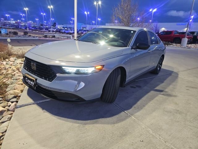 Used 2025 Honda Accord Sport image 3