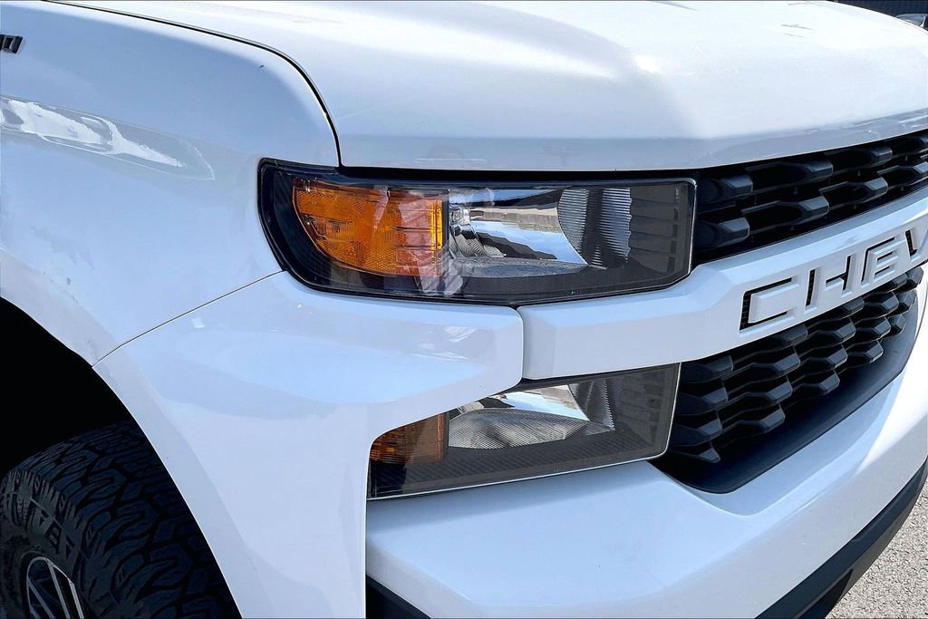 Used 2022 Chevrolet Silverado 1500 Custom image 40