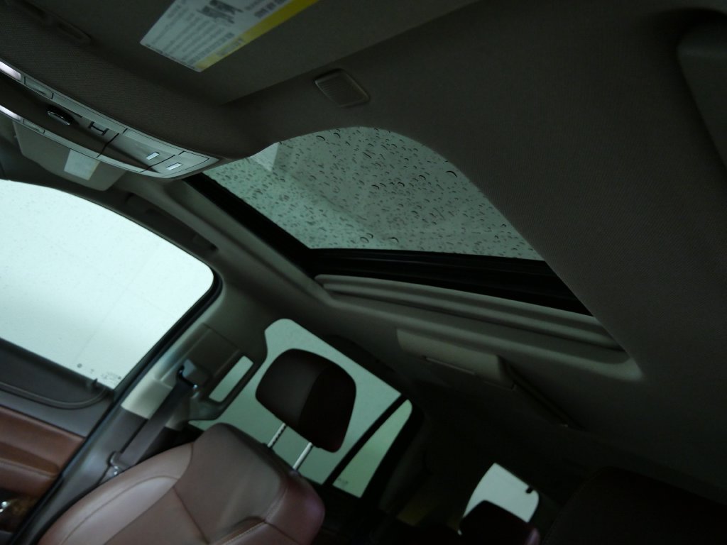 Used 2019 Chevrolet Tahoe Premier AWD/4WD image 11