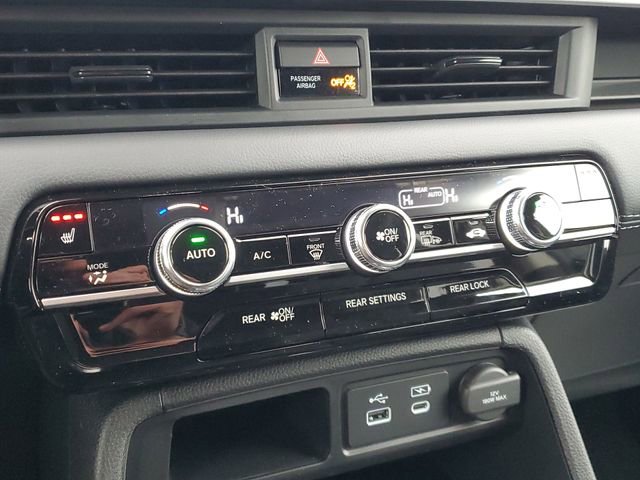 New 2025 Honda Pilot Touring image 24