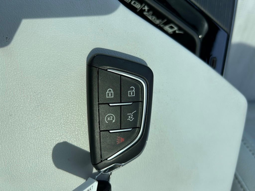 Used 2024 Cadillac Lyriq Sport AWD/4WD image 30