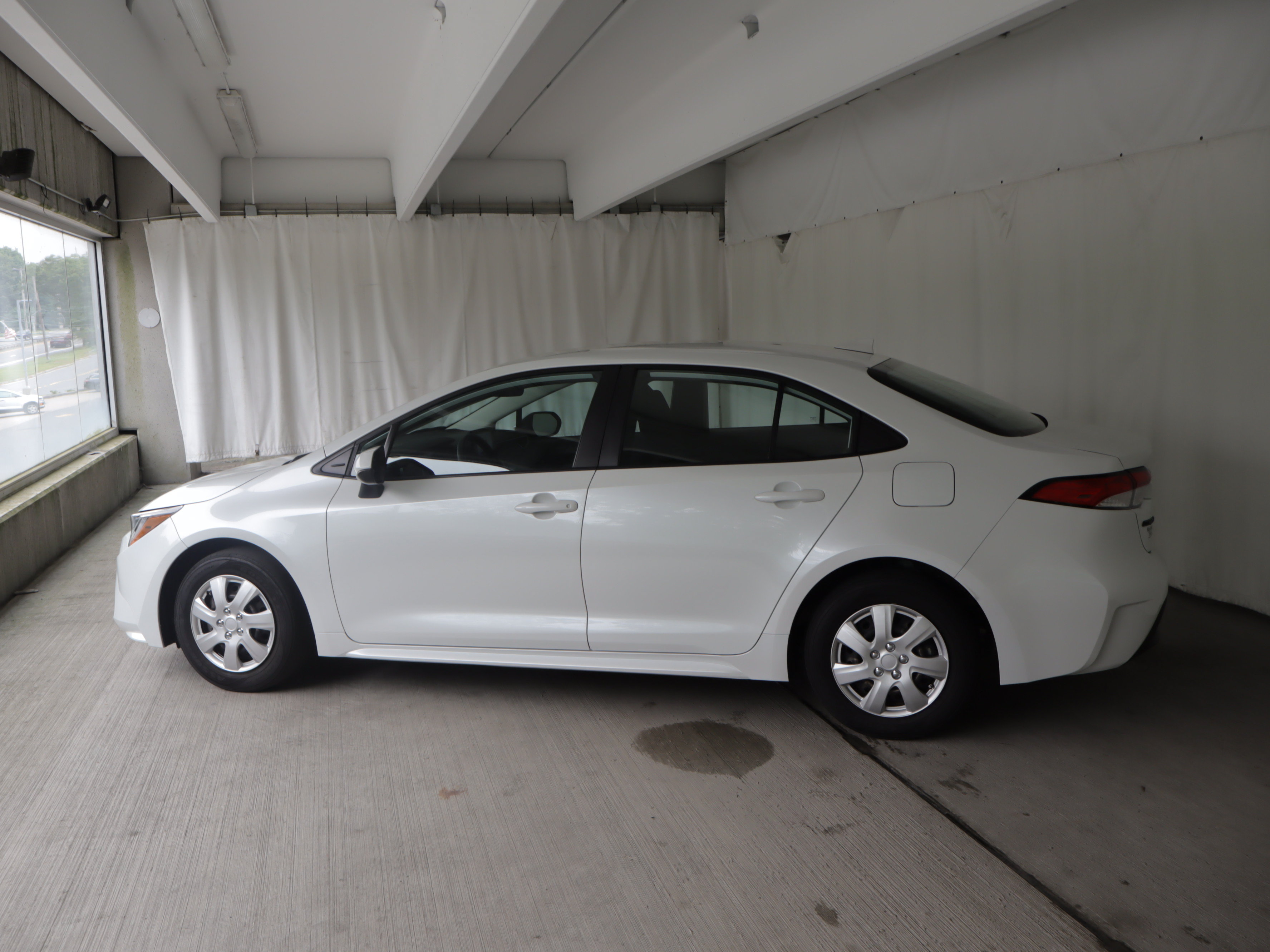 Used 2026 Toyota Corolla LE w/ LE Premium Package FWD image 22