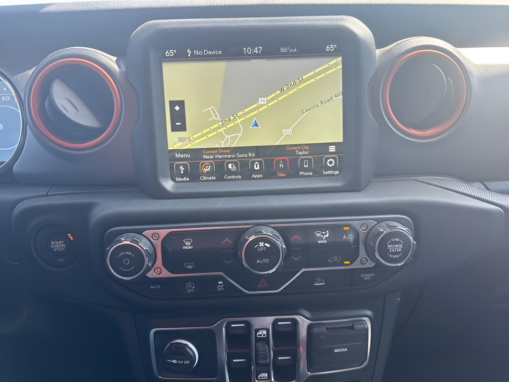 Used 2023 Jeep Gladiator Mojave AWD/4WD image 15