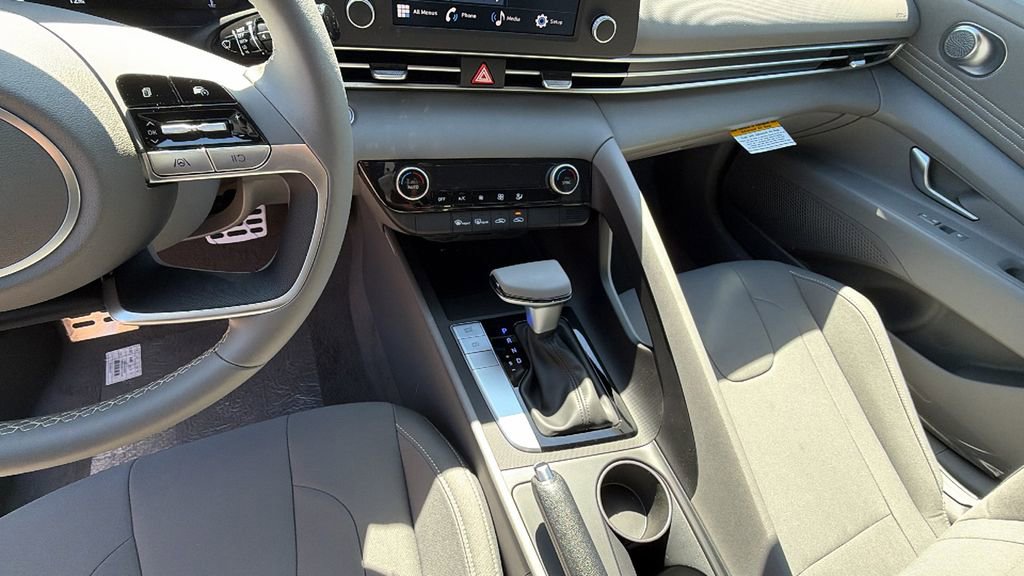 New 2026 Hyundai Elantra Sport image 26
