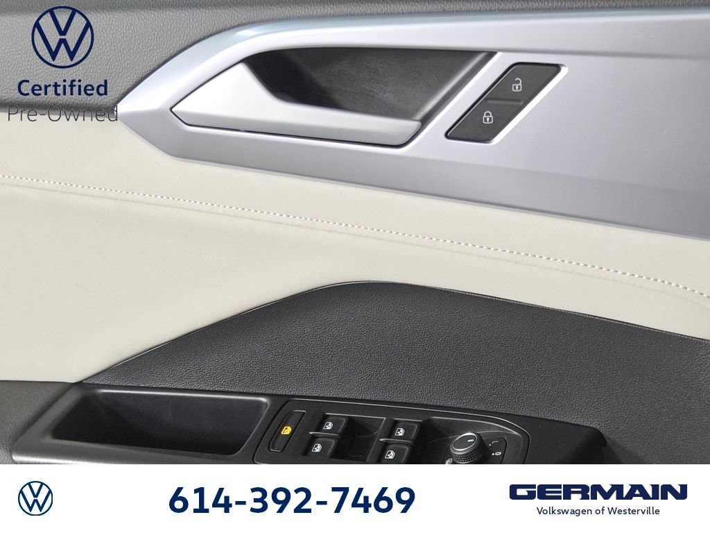 Certified 2025 Volkswagen Taos SE AWD/4WD image 25