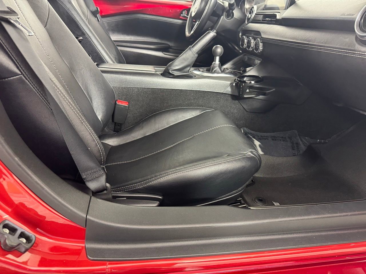 Used 2020 MAZDA MX-5 Miata Grand Touring image 25