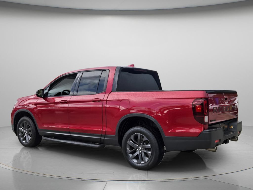 Certified 2024 Honda Ridgeline Sport image 8