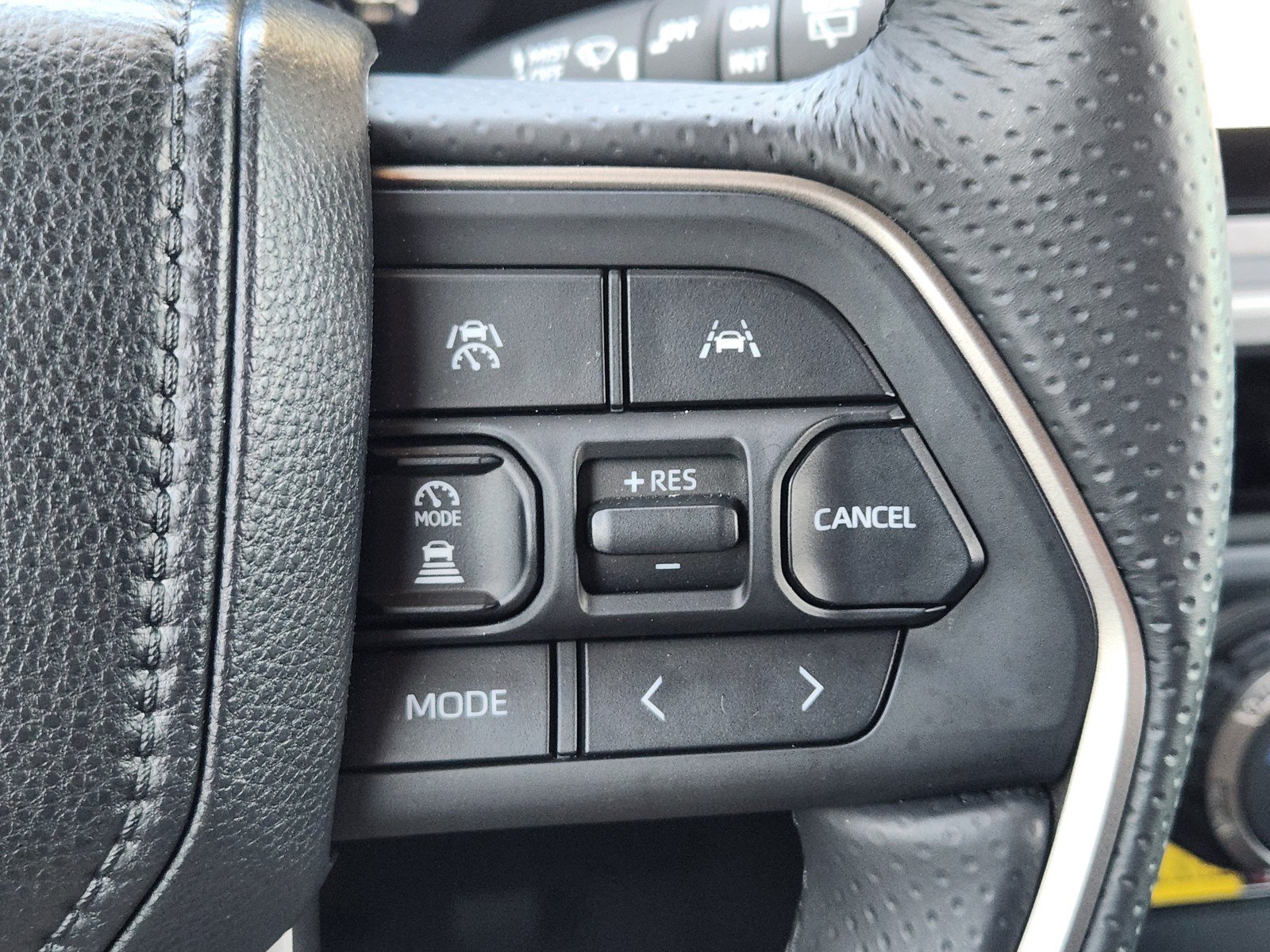 Used 2026 Toyota 4Runner TRD Off-Road Premium w/ Tow Technology Package AWD/4WD image 24